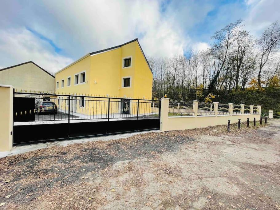 Apartmán Masion Belle Vue Sarcelles Exteriér fotografie